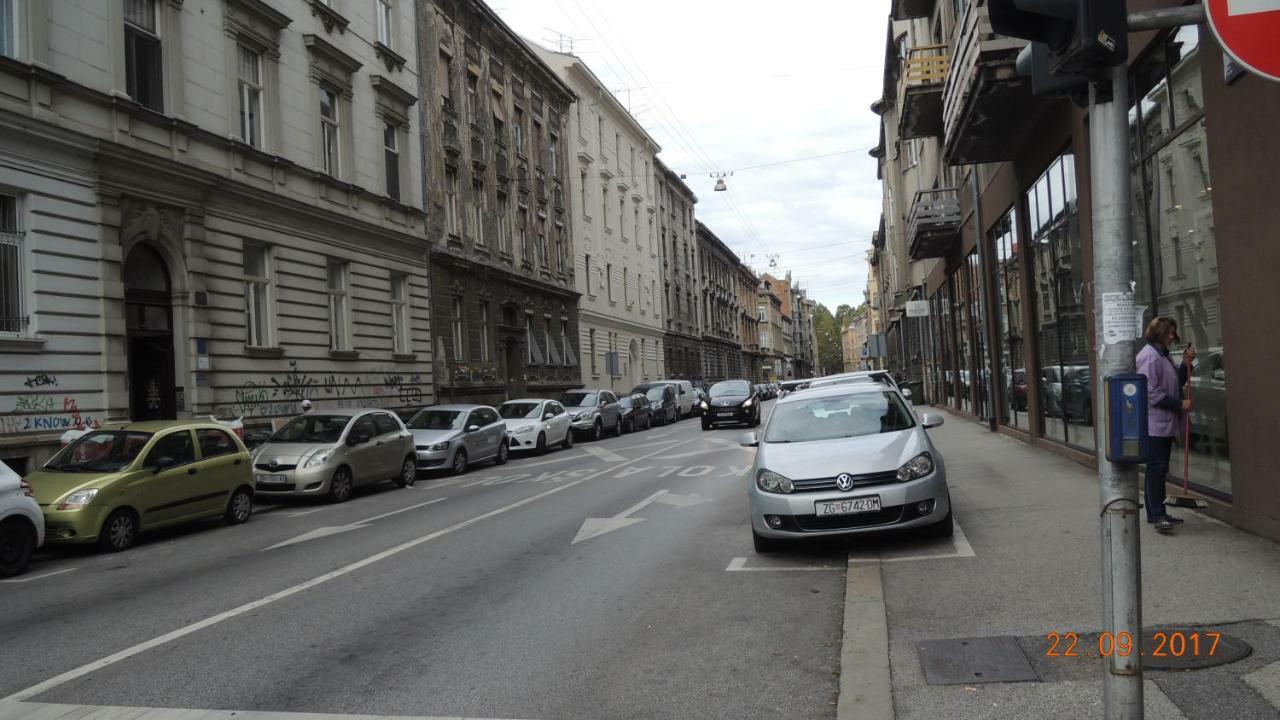 Apartment Toma Zagreb Exteriör bild